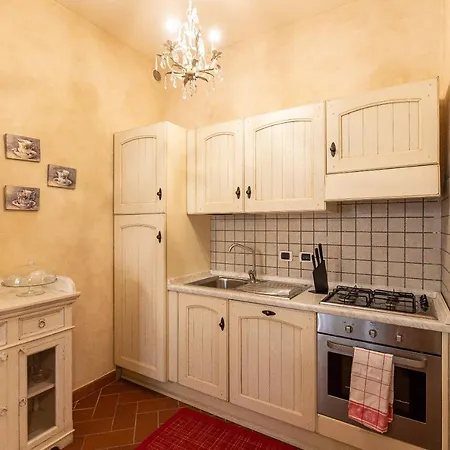 Apartment Ghibellina Palace Florence